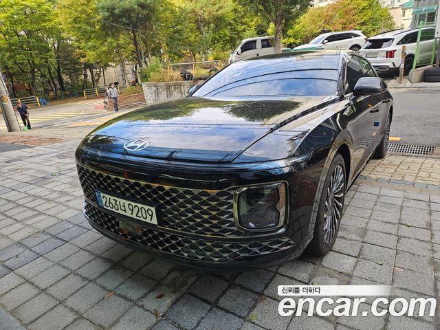Hyundai Grandeur Calligraphy — пробег 8 800 км — фото 3 из 5