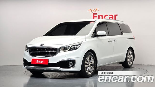 Kia Carnival 9-seater Noblesse — пробег 214 499 км — фото 1 из 5