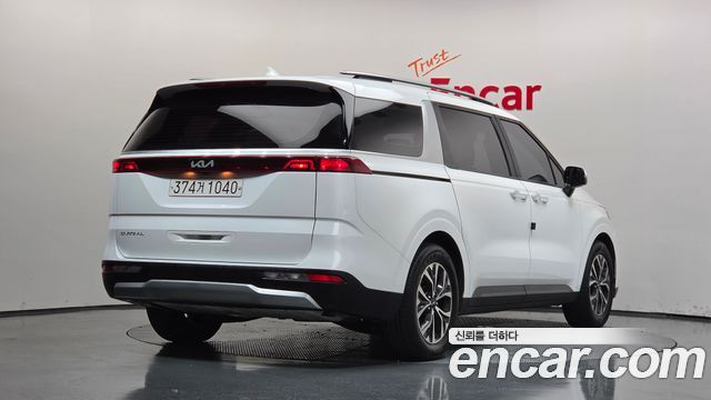 Kia Carnival Gasoline 9-Seater Prestige — пробег 128 237 км — фото 2 из 5