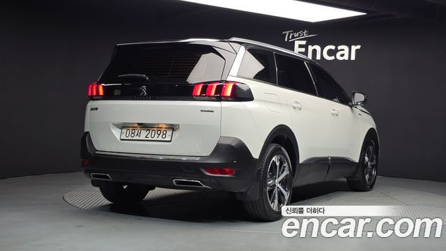 Peugeot 5008 из Кореи Encar