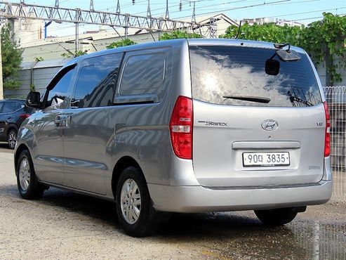 Hyundai Starex 5-Seater VAN Smart — пробег 171 283 км — фото 3 из 5