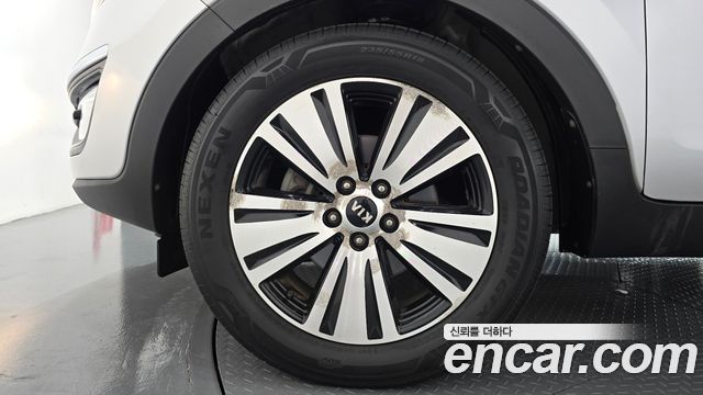 Kia Sportage Diesel 2WD Trendy — пробег 187 360 км — фото 5 из 5