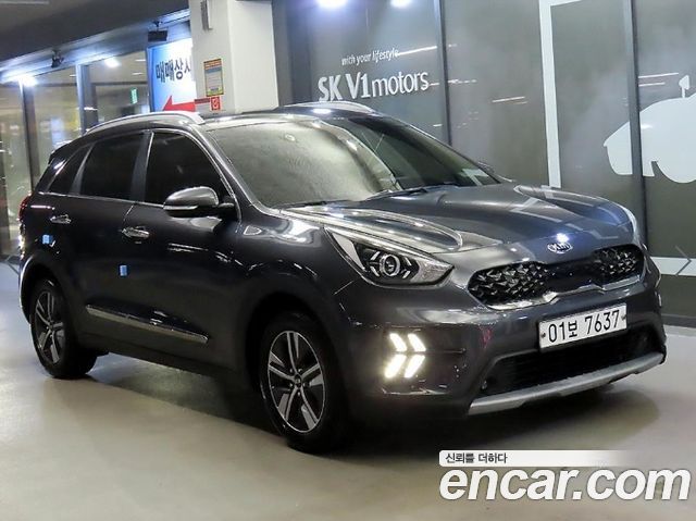 Kia Niro 1.6 HEV Prestige — пробег 146 290 км — фото 1 из 5