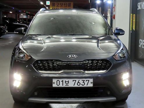 Kia Niro 1.6 HEV Prestige — пробег 146 290 км — фото 2 из 5