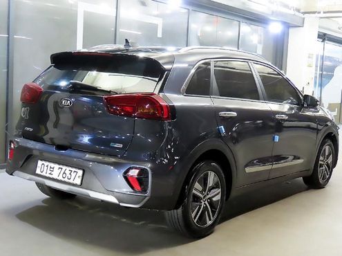 Kia Niro 1.6 HEV Prestige — пробег 146 290 км — фото 4 из 5