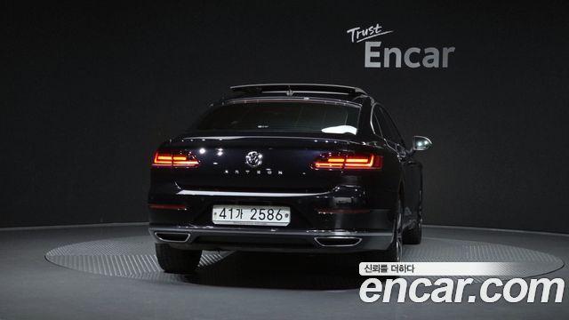 Volkswagen Arteon 2.0 TDI Premium — пробег 87 659 км — фото 4 из 5