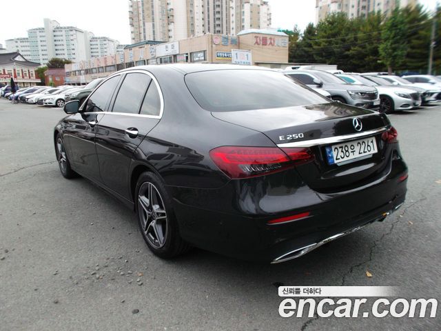 Mercedes-Benz E-Class E250 AMG Line — пробег 14 125 км — фото 4 из 5