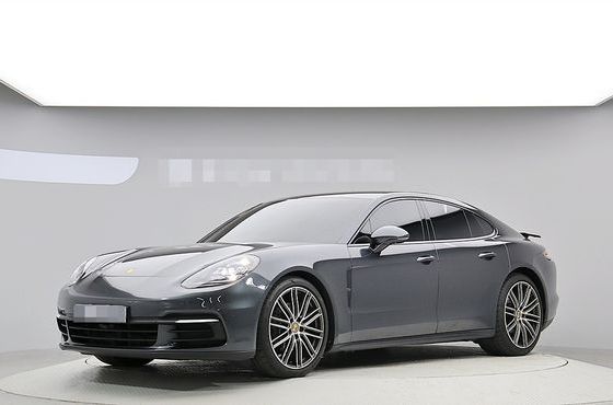Porsche Panamera 3.0 AWD — пробег 105 818 км — фото 3 из 5