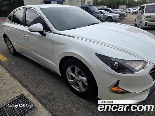 Hyundai Sonata 2.0 Smart — пробег 65 798 км — фото 1 из 5