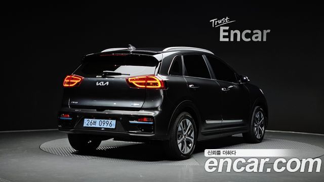 Kia Niro Noblesse — пробег 50 365 км — фото 2 из 5
