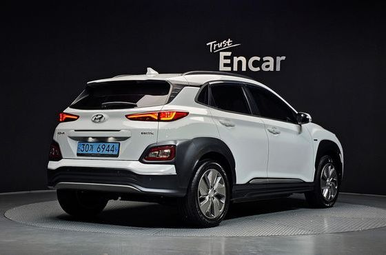 Hyundai Kona Modren — пробег 52 788 км — фото 2 из 5