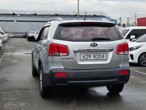 Kia Sorento Diesel 2.0 2WD TLX High-Deluxe — пробег 147 841 км — фото 5 из 5