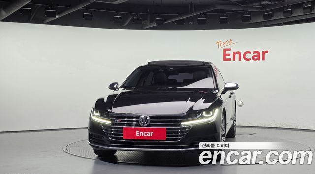 Volkswagen Arteon 2.0 TDI Premium — пробег 142 318 км — фото 3 из 5