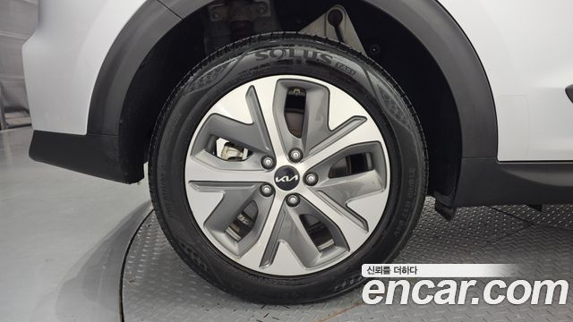Kia Niro Air — пробег 99 725 км — фото 5 из 5