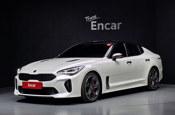 Kia Stinger 2.0 Turbo 2WD Platinum — пробег 60 598 км — фото 1 из 5