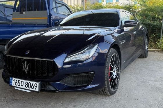 Maserati Quattroporte S Q4 3.0 V6 Gransport — пробег 122 000 км — фото 1 из 5