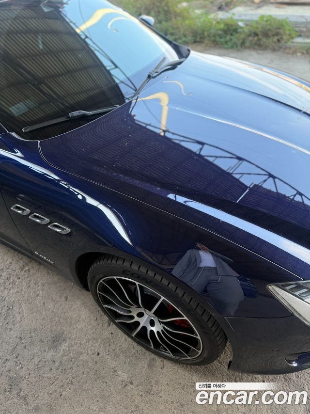 Maserati Quattroporte S Q4 3.0 V6 Gransport — пробег 122 000 км — фото 4 из 5