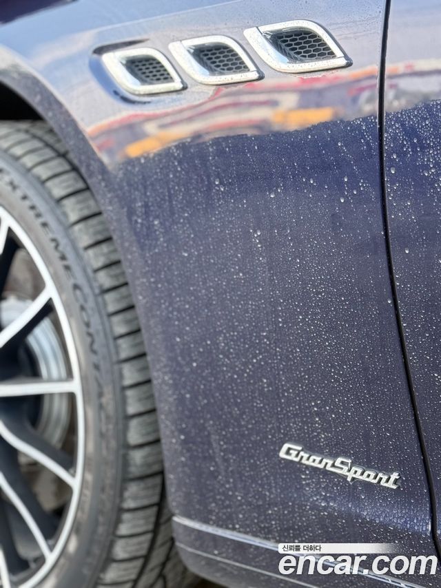 Maserati Quattroporte S Q4 3.0 V6 Gransport — пробег 122 000 км — фото 5 из 5