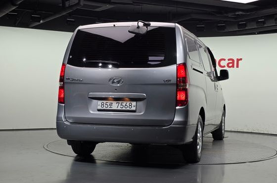 Hyundai Starex 3-Seater VAN CVX Deluxe — пробег 157 537 км — фото 4 из 5