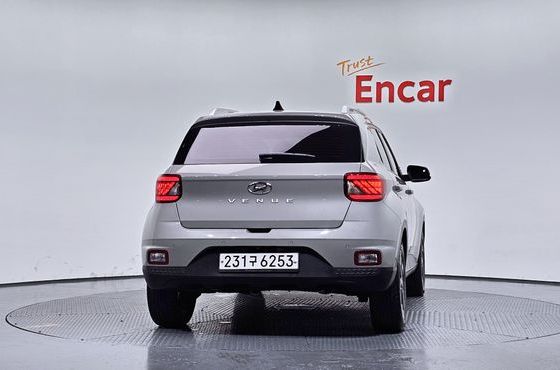 Hyundai Venue 1.6 Flux — пробег 59 200 км — фото 4 из 5