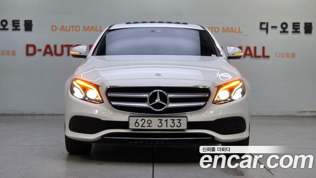 Mercedes-Benz E-Class E220d Avantgarde — пробег 62 455 км — фото 2 из 5