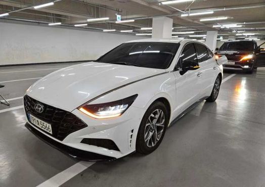 Hyundai Sonata 2.0 Premium Plus — пробег 126 340 км — фото 2 из 5