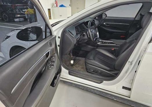 Hyundai Sonata 2.0 Premium Plus — пробег 126 340 км — фото 4 из 5