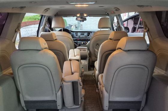 Kia Carnival 11-seater Deluxe — пробег 160 476 км — фото 2 из 5