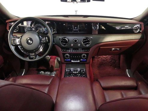 Rolls-Royce Ghost 6.7 V12 — пробег 53 000 км — фото 4 из 5