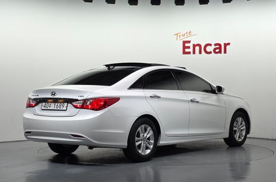 Hyundai Sonata LPi Top — пробег 174 698 км — фото 2 из 5