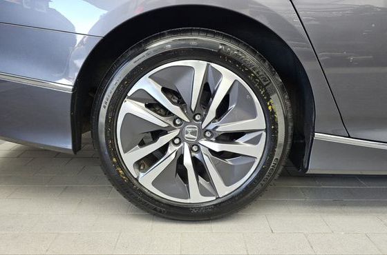 Honda Accord 2.0 Hybrid Touring — пробег 56 102 км — фото 5 из 5