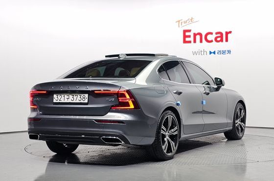 Volvo S60 T5 Inscroption — пробег 41 121 км — фото 2 из 5