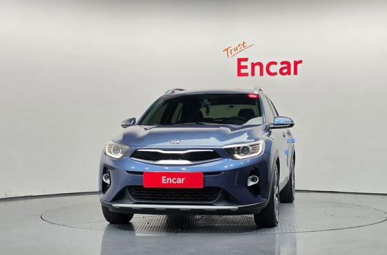 Kia Stonic 1.4 Prestige — пробег 98 559 км — фото 3 из 5