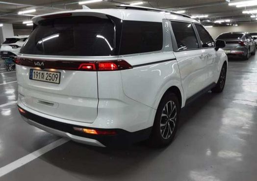 Kia Carnival Diesel 9-Seater Prestige — пробег 111 869 км — фото 5 из 5