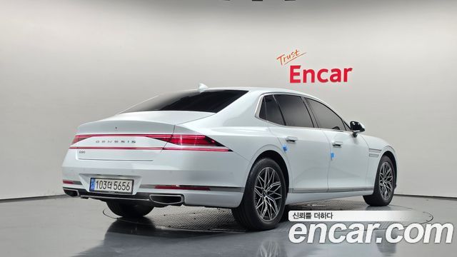 Genesis G90 Gasoline 3.5 Turbo 2WD — пробег 31 598 км — фото 2 из 5