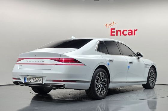 Genesis G90 Gasoline 3.5 Turbo 2WD — пробег 31 598 км — фото 2 из 5