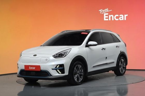 Kia Niro Noblesse — пробег 92 737 км — фото 1 из 5