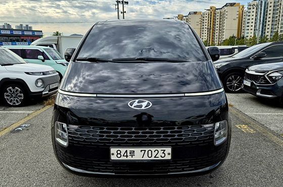 Hyundai Staria L3.5 Cargo 3-Seater Modern — пробег 102 693 км — фото 3 из 5