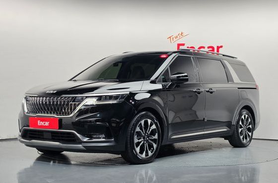 Kia Carnival Diesel 9-Seater Signature — пробег 66 630 км — фото 1 из 5