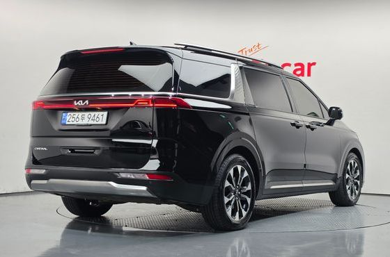 Kia Carnival Diesel 9-Seater Signature — пробег 66 630 км — фото 2 из 5