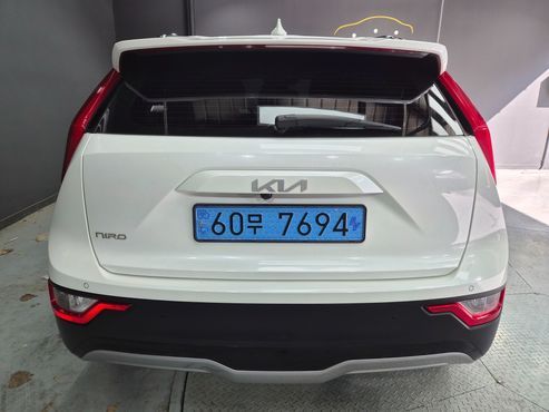 Kia Niro Air — пробег 216 650 км — фото 2 из 5
