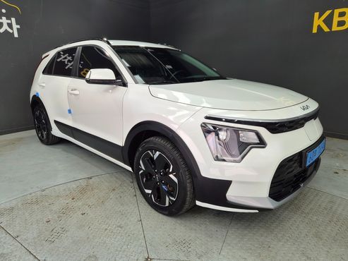 Kia Niro Air — пробег 216 650 км — фото 3 из 5