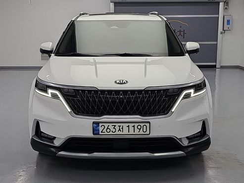Kia Carnival Diesel 9-Seater Signature — пробег 79 214 км — фото 2 из 5