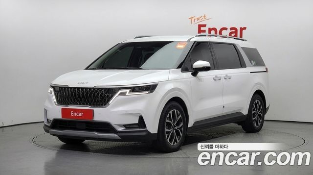 Kia Carnival Gasoline 9-Seater Prestige — пробег 86 990 км — фото 1 из 5