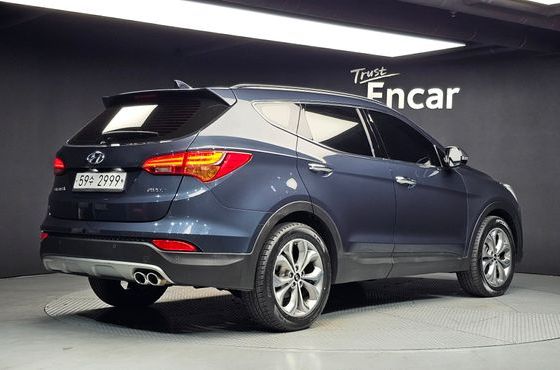 Hyundai Santafe Diesel(e-VGT) 2.0 2WD Exclusive — пробег 205 589 км — фото 2 из 5