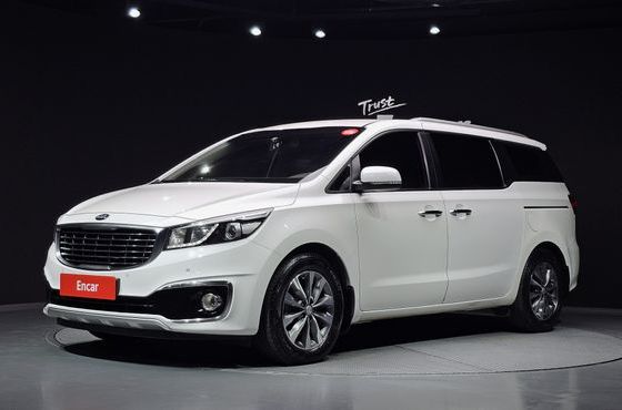 Kia Carnival 9-seater Luxury — пробег 164 754 км — фото 1 из 5