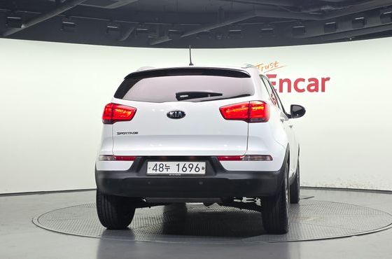 Kia Sportage Diesel 2WD Trendy — пробег 125 114 км — фото 4 из 5