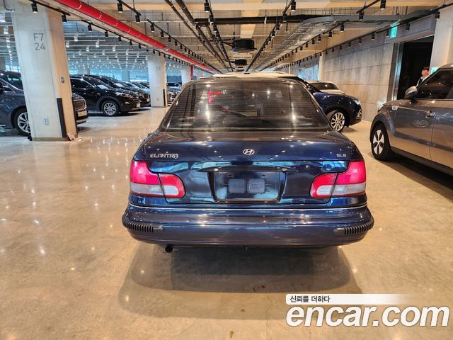 Hyundai Elantra из Кореи Encar