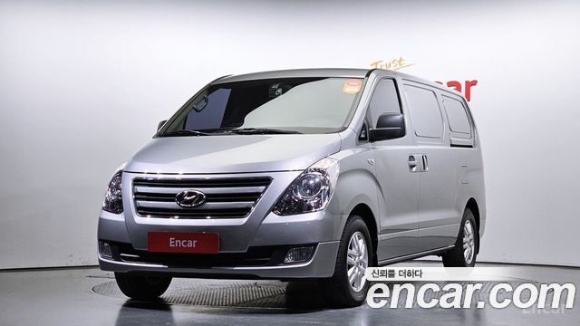 Hyundai Starex 3-Seater VAN Smart — пробег 72 079 км — фото 1 из 5