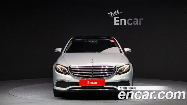 Mercedes-Benz E-Class из Кореи Encar